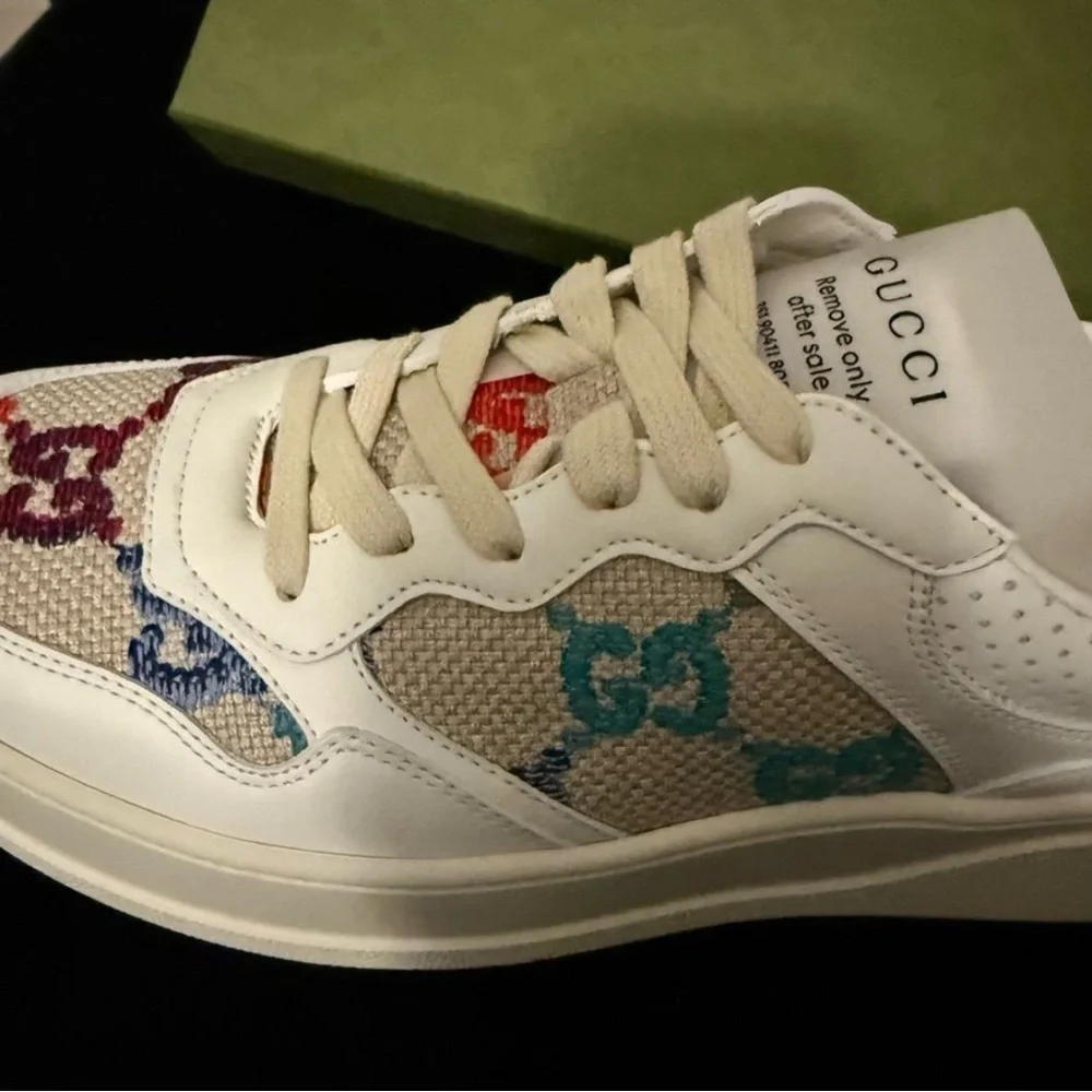 New in box Authentic Gucci Women’s Multicolor GG Canvas Sneakers Women 11